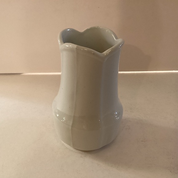 Royal Ironstone 5” vase by Johnson Bros. England. - Picture 2 of 5